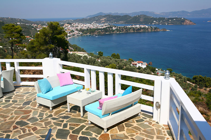 Kivotos Hotel & Suites 4 *